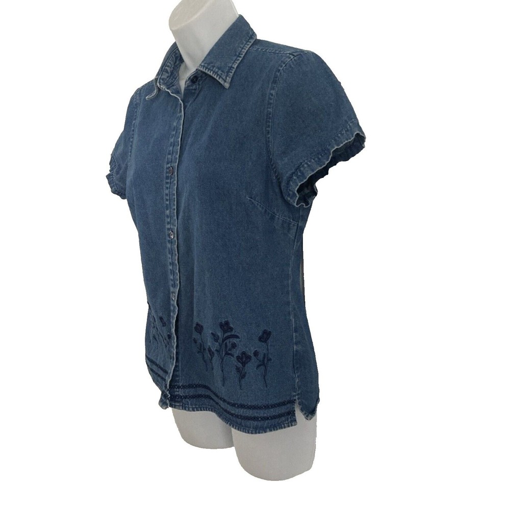 Basic Editions Shirt Womens Small Blue Denim Embroidered Short Sleeve Blouse Y2K - Picture 3 of 10